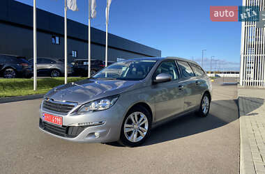 Универсал Peugeot 308 2016 в Киеве