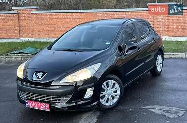 Хетчбек Peugeot 308 2008 в Дрогобичі