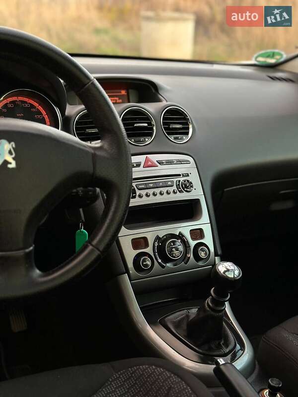 Універсал Peugeot 308 2008 в Коломиї