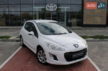 Хэтчбек Peugeot 308 2013 в Черкассах Хэтчбек Peugeot 308 2013 в Черкассах