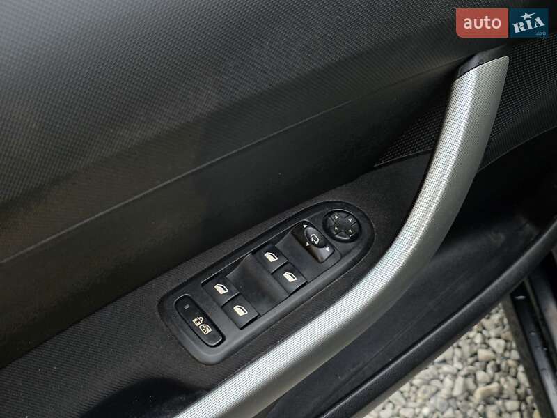 Универсал Peugeot 308 2009 в Тернополе фото 21 Универсал Peugeot 308 2009 в Тернополе