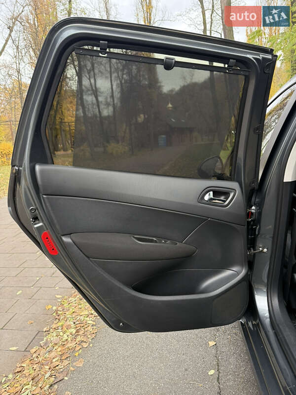 Універсал Peugeot 308 2008 в Києві