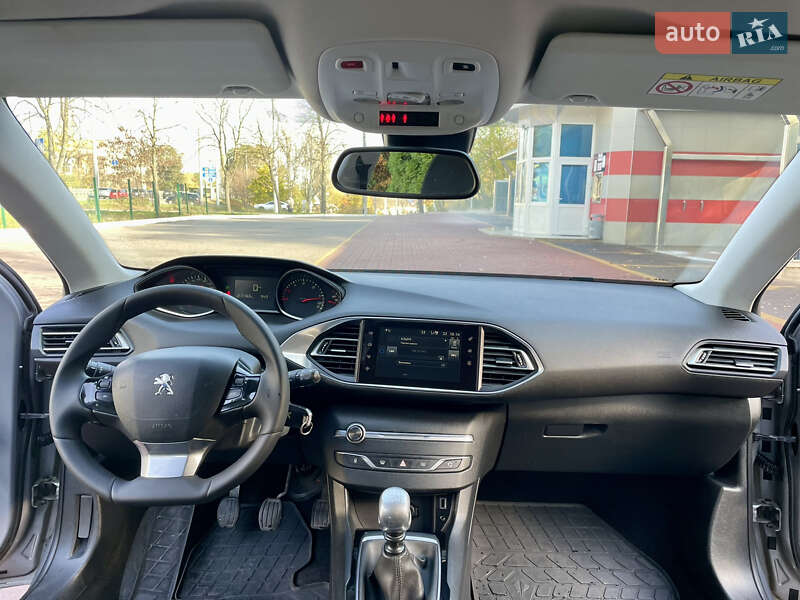 Универсал Peugeot 308 2015 в Киеве фото 29 Универсал Peugeot 308 2015 в Киеве