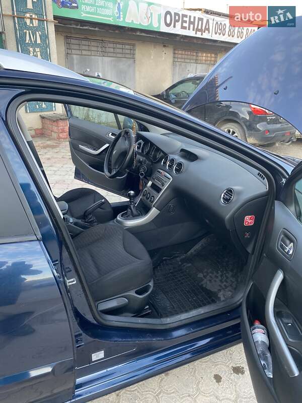 Універсал Peugeot 308 2010 в Івано-Франківську