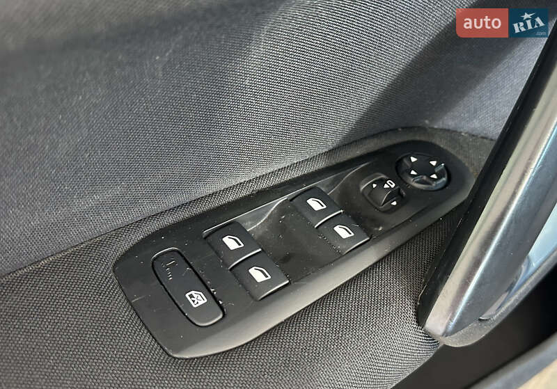 Универсал Peugeot 308 2019 в Львове фото 13 Универсал Peugeot 308 2019 в Львове