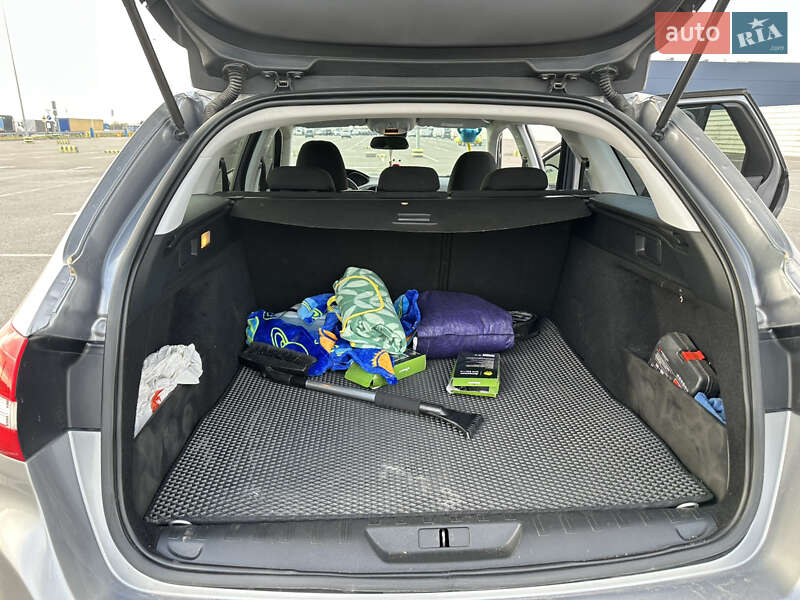 Универсал Peugeot 308 2016 в Львове