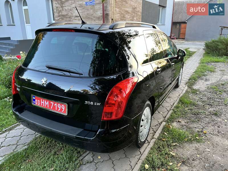 Универсал Peugeot 308 2013 в Луцке