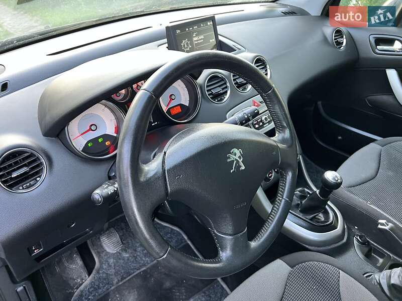 Универсал Peugeot 308 2013 в Луцке