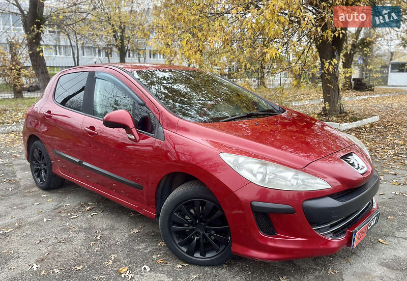 Хэтчбек Peugeot 308 2008 в Киеве фото 9 Хэтчбек Peugeot 308 2008 в Киеве
