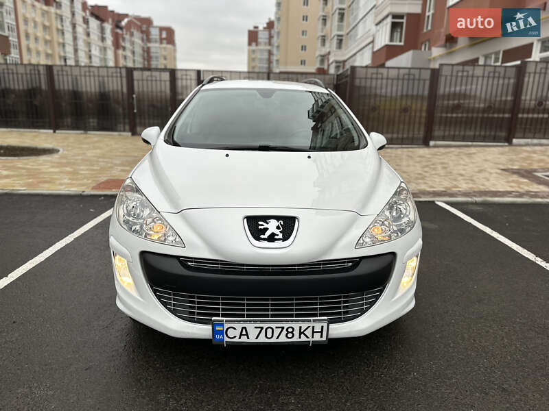 Универсал Peugeot 308 2011 в Умани фото 2 Универсал Peugeot 308 2011 в Умани