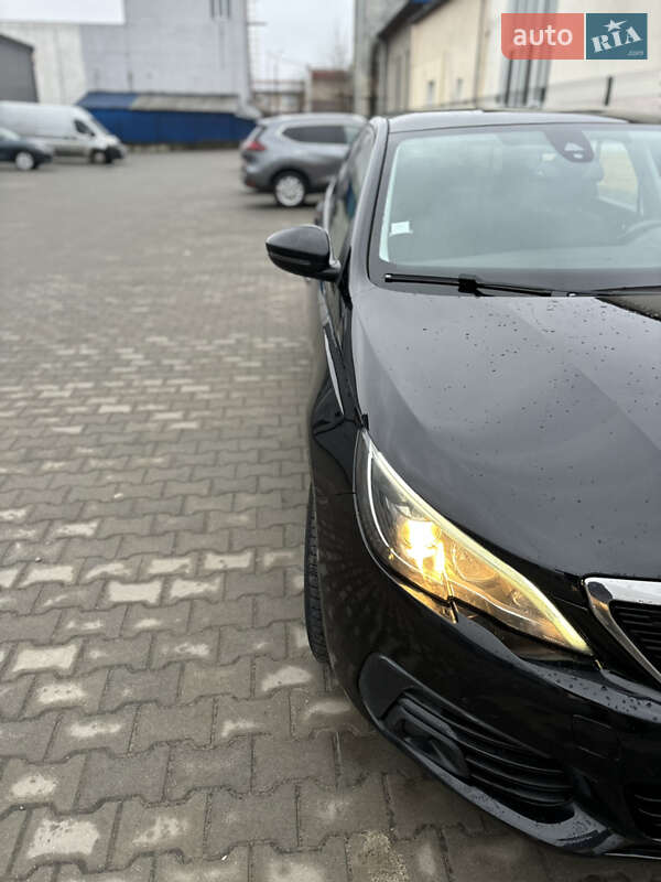 Универсал Peugeot 308 2019 в Львове фото 17 Универсал Peugeot 308 2019 в Львове