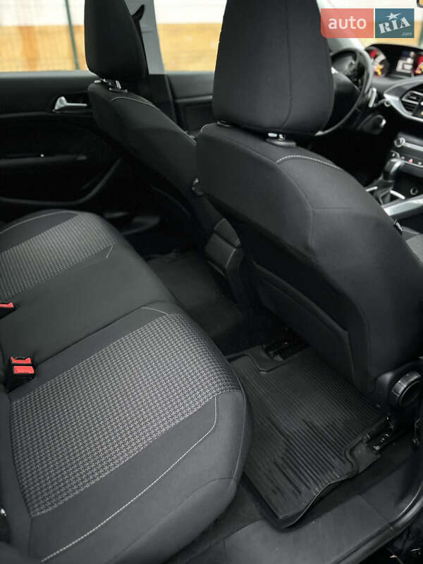 Универсал Peugeot 308 2019 в Львове фото 29 Универсал Peugeot 308 2019 в Львове