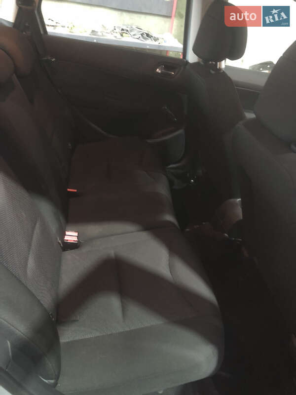 Универсал Peugeot 308 2008 в Николаеве фото 16 Универсал Peugeot 308 2008 в Николаеве