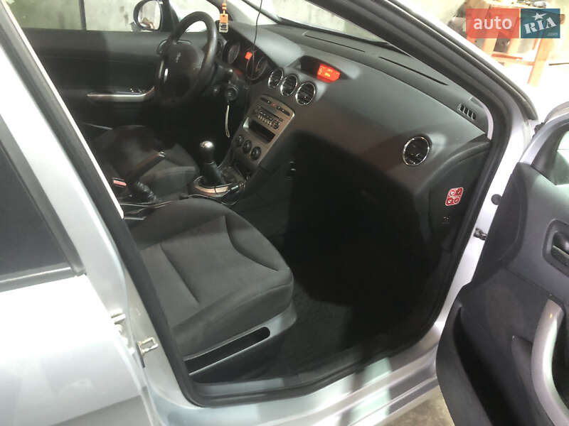 Универсал Peugeot 308 2008 в Николаеве фото 20 Универсал Peugeot 308 2008 в Николаеве