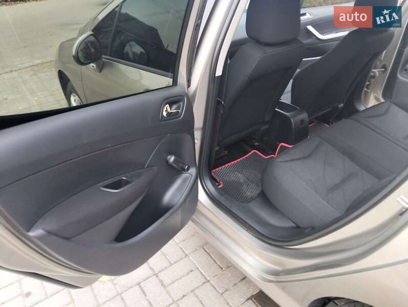 Хэтчбек Peugeot 308 2011 в Сумах фото 27 Хэтчбек Peugeot 308 2011 в Сумах