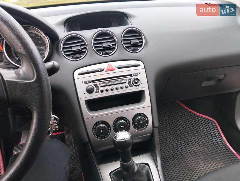 Хэтчбек Peugeot 308 2011 в Сумах фото 34 Хэтчбек Peugeot 308 2011 в Сумах