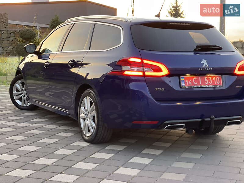 Универсал Peugeot 308 2015 в Стрые