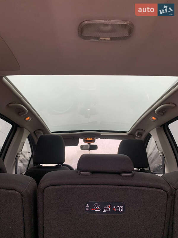 Универсал Peugeot 308 2010 в Ровно