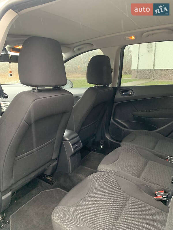 Универсал Peugeot 308 2010 в Ровно