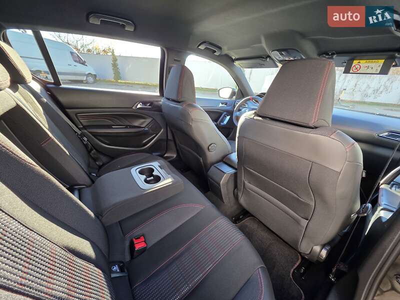 Хэтчбек Peugeot 308 2017 в Ивано-Франковске