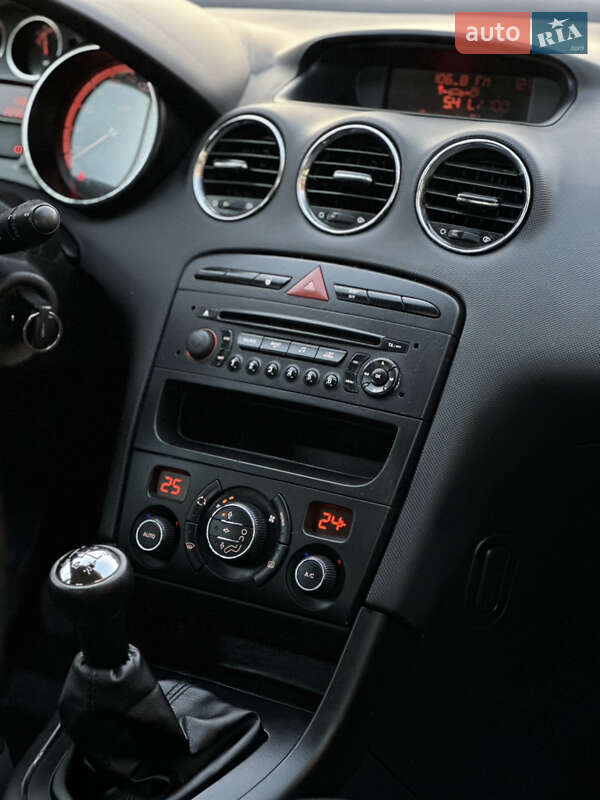 Хэтчбек Peugeot 308 2011 в Коломые