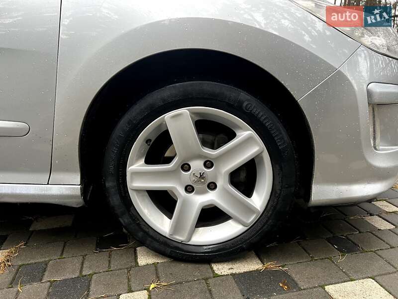 Універсал Peugeot 308 2008 в Славуті