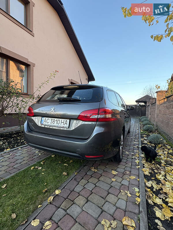 Универсал Peugeot 308 2016 в Луцке
