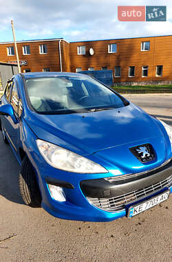 Хэтчбек Peugeot 308 2008 в Покрове