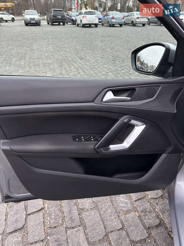 Универсал Peugeot 308 2015 в Харькове