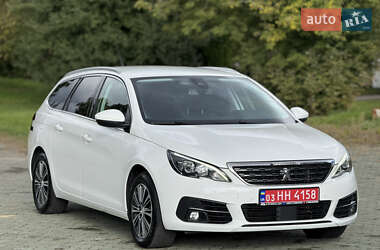 Универсал Peugeot 308 2021 в Дубно