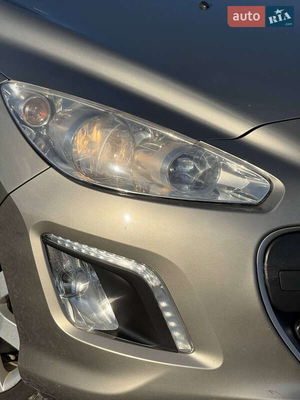 Универсал Peugeot 308 2012 в Стрые фото 10 Универсал Peugeot 308 2012 в Стрые