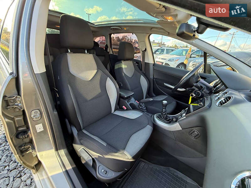 Универсал Peugeot 308 2012 в Стрые фото 32 Универсал Peugeot 308 2012 в Стрые