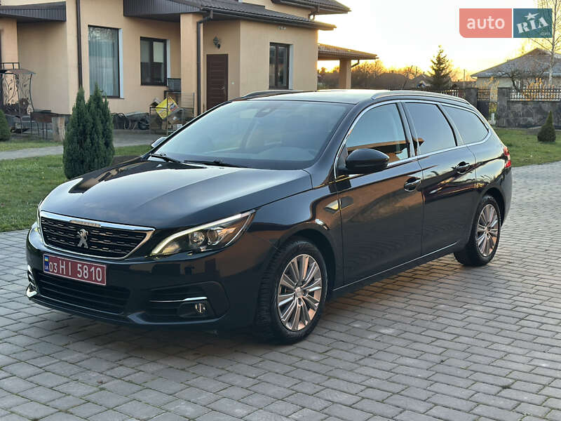 Универсал Peugeot 308 2018 в Бродах