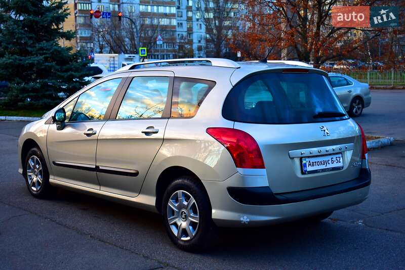 Универсал Peugeot 308 2009 в Киеве