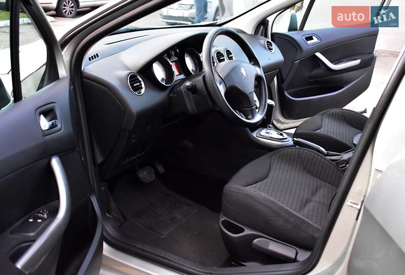 Универсал Peugeot 308 2009 в Киеве