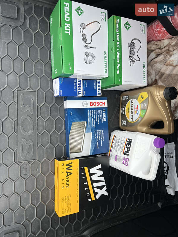 Универсал Peugeot 308 2015 в Ровно