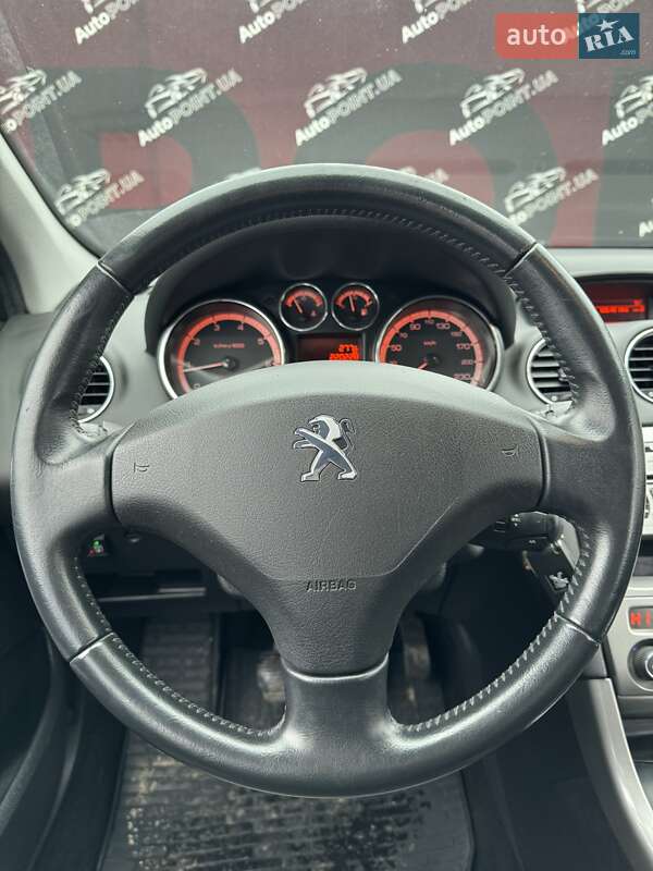 Хэтчбек Peugeot 308 2011 в Сумах