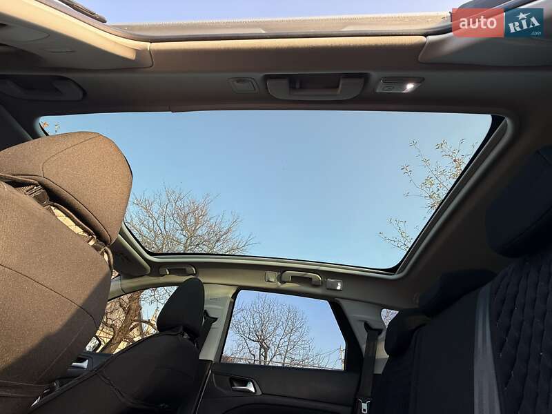 Универсал Peugeot 308 2016 в Каменском