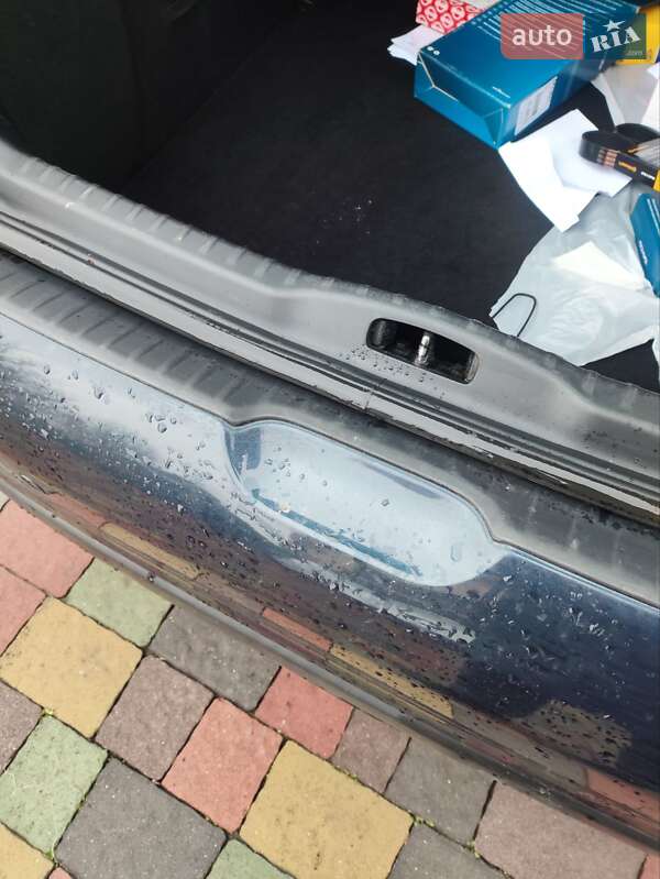 Хэтчбек Peugeot 308 2011 в Луцке