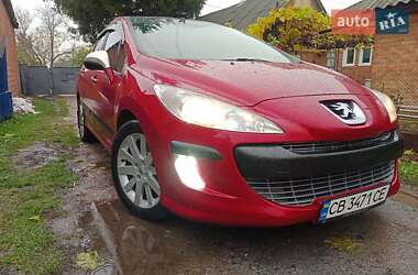 Хэтчбек Peugeot 308 2008 в Ромнах