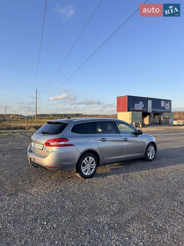 Универсал Peugeot 308 2015 в Ровно фото 10 Универсал Peugeot 308 2015 в Ровно