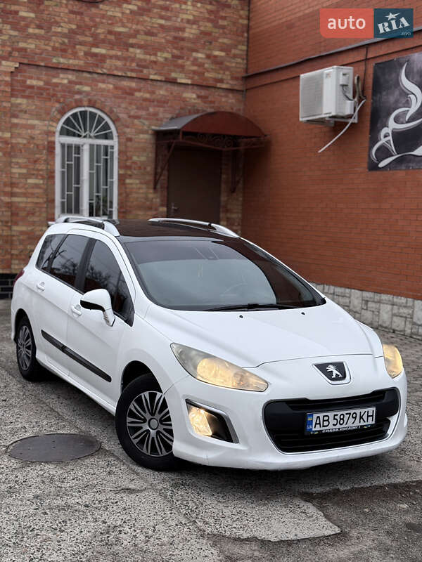 Peugeot 308 2011