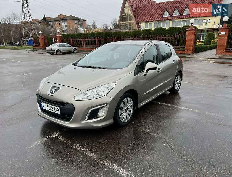 Хэтчбек Peugeot 308 2012 в Белой Церкви фото Хэтчбек Peugeot 308 2012 в Белой Церкви