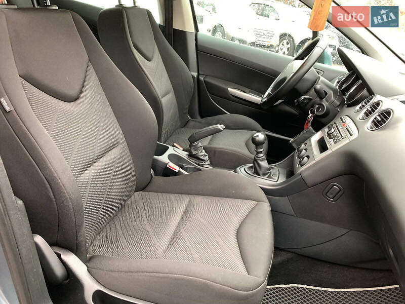 Универсал Peugeot 308 2010 в Виннице