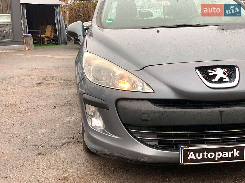 Универсал Peugeot 308 2010 в Виннице