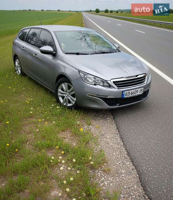 Peugeot 308 2016