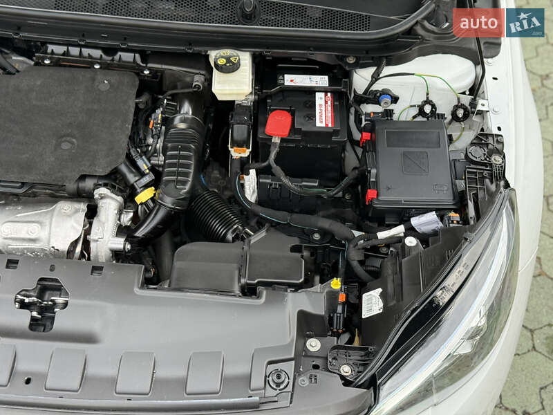 Универсал Peugeot 308 2021 в Дубно