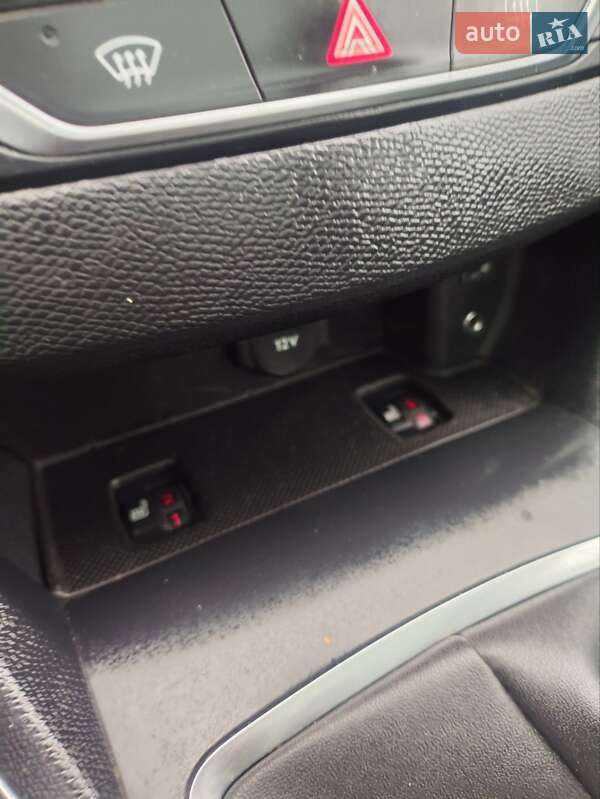 Универсал Peugeot 308 2015 в Луцке фото 68 Универсал Peugeot 308 2015 в Луцке