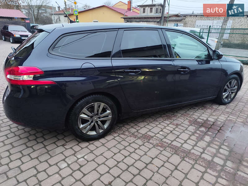 Універсал Peugeot 308 2015 в Бродах фото 8 Універсал Peugeot 308 2015 в Бродах