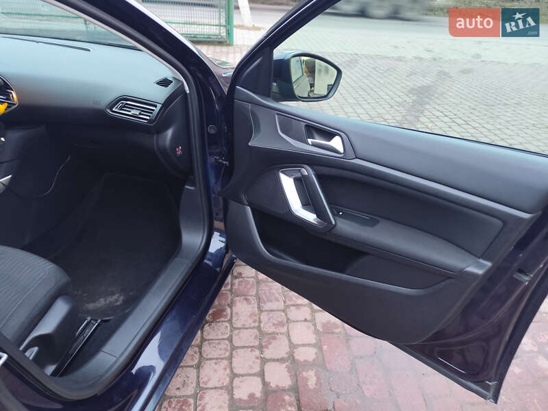 Універсал Peugeot 308 2015 в Бродах фото 18 Універсал Peugeot 308 2015 в Бродах